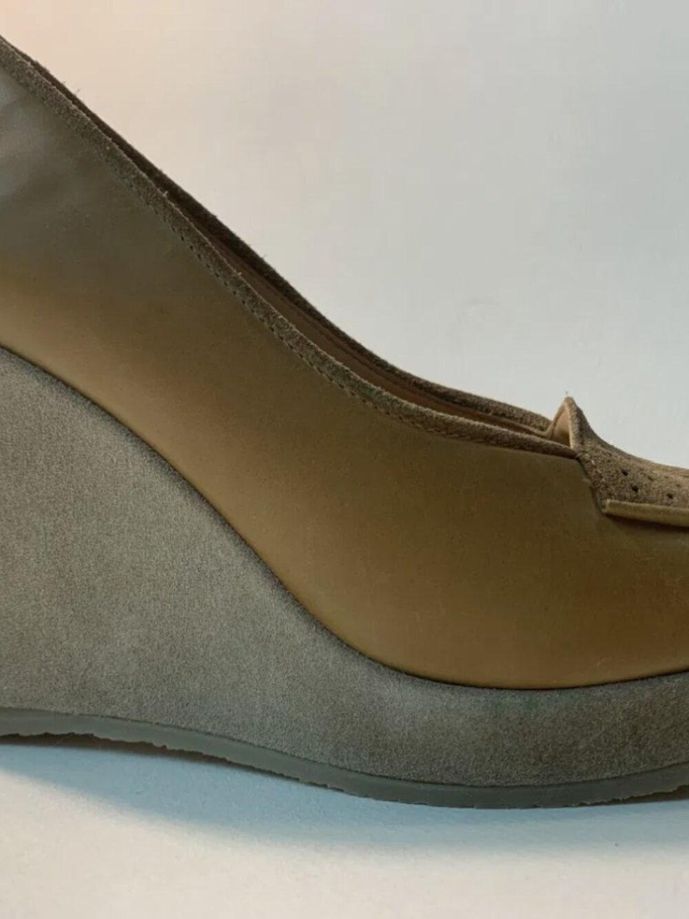 A.P.C. Rue Madame Paris Tan Leather Perforated Suede Wedge Loafers EU 39 US 8.5